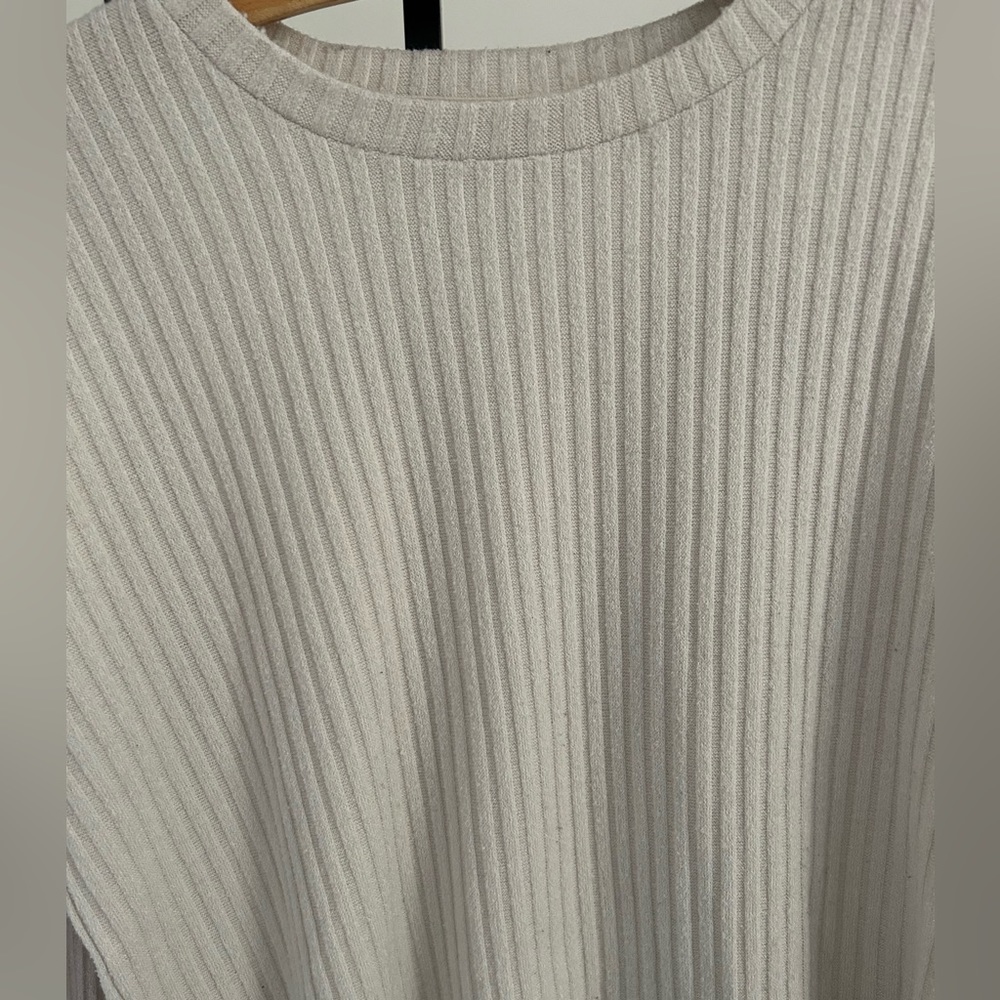 Wilfred Rudko Sweater - Picture 2 of 4